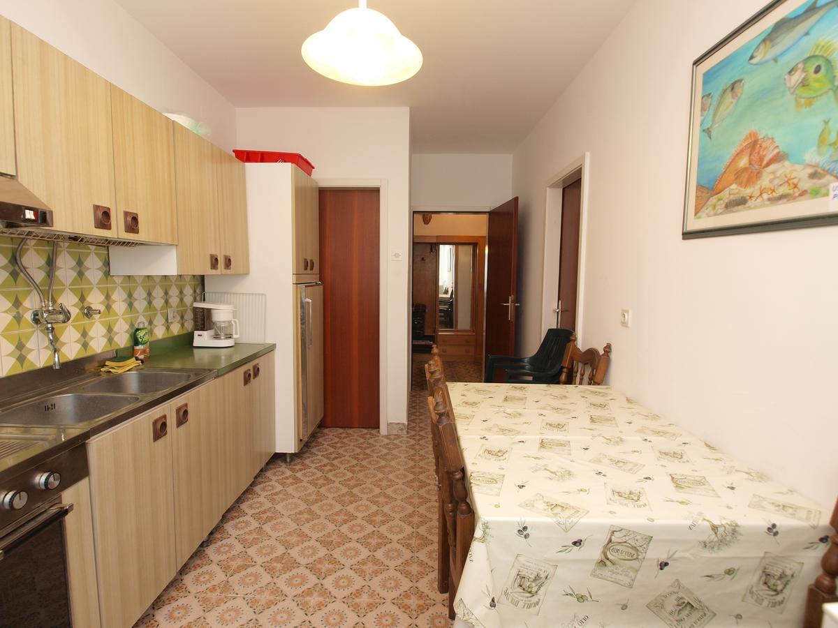 Rooms Milan 1370 Ровинь Экстерьер фото